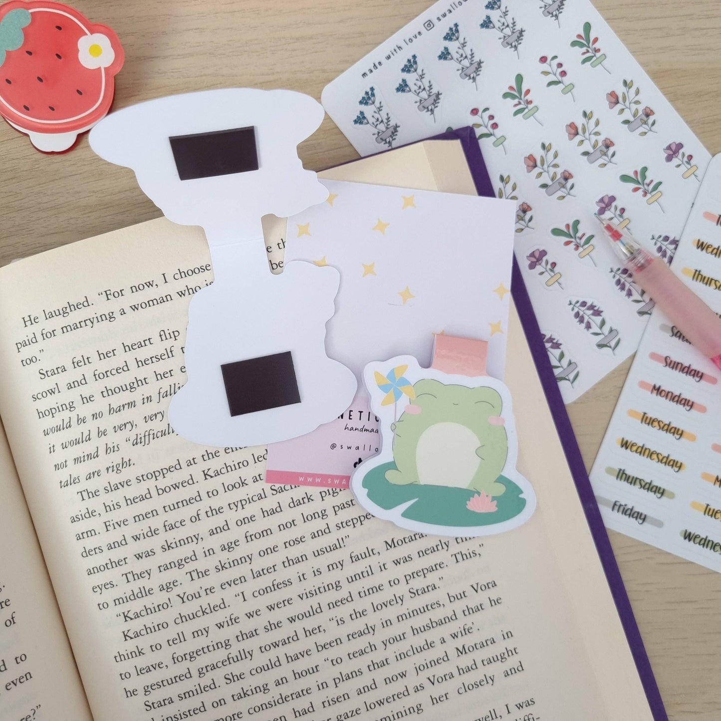 Magnetic Bookmark - Kawaii Happy Froggy